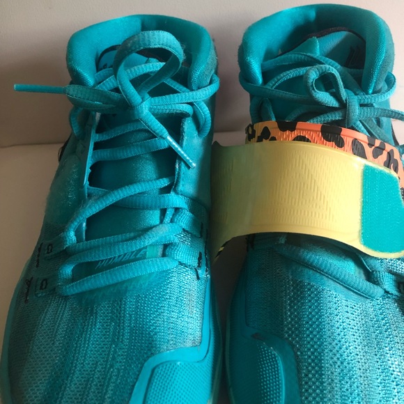 Kyrie 6 EP Animal Print Oracle Aqua/Cheetah - Picture 6 of 7